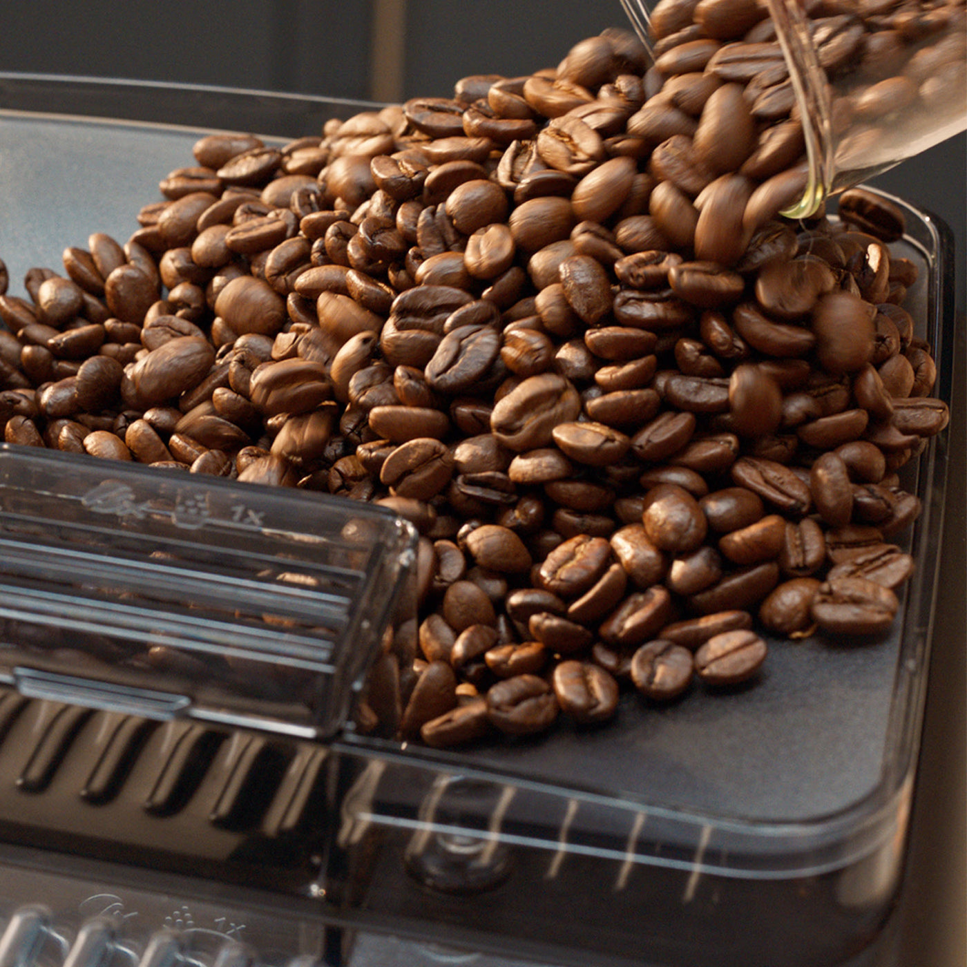 PHILIPS EP5447/90 Serie 5400 LatteGo 11 Kaffeespezialitäten Kaffeevollautomat Schwarz/Chrom